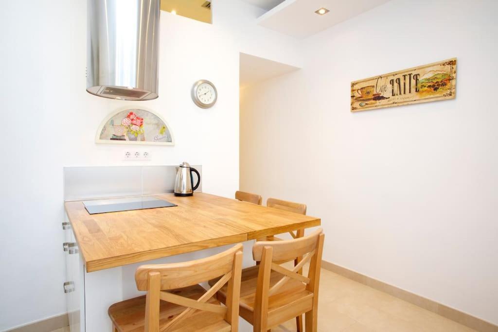 Apartment Gracia Travesera 2 Bedrooms Renovated *